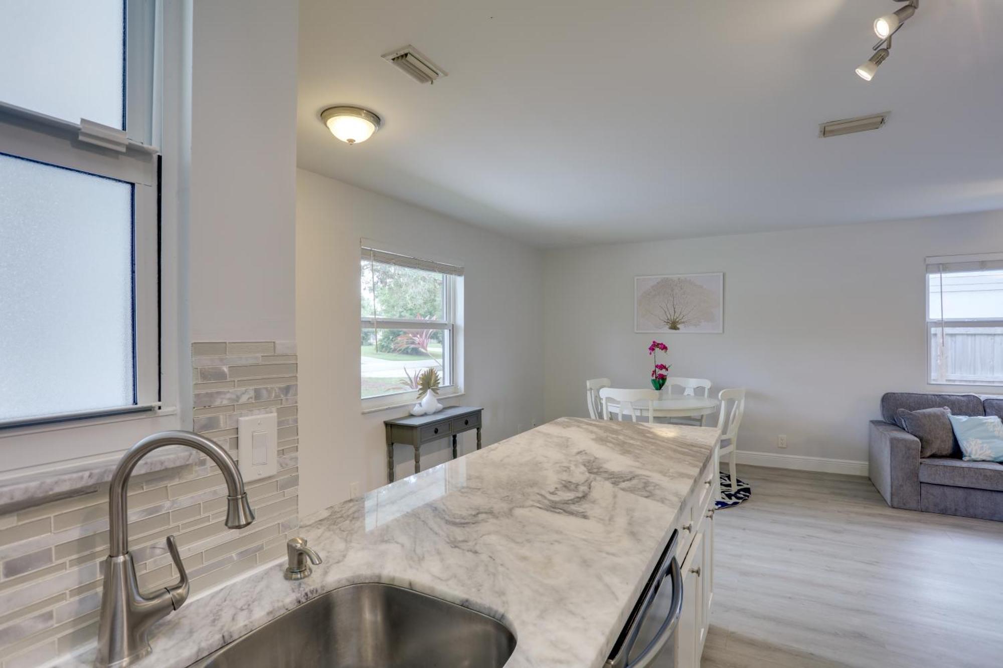 Jupiter Townhome With Patio And Yard About 6 Mi To Beach! Luaran gambar